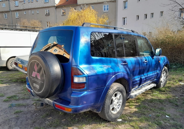 Mitsubishi Pajero cena 13999 przebieg: 285000, rok produkcji 2000 z Gdańsk małe 11